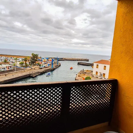 With Balcony And Sea View Appartement